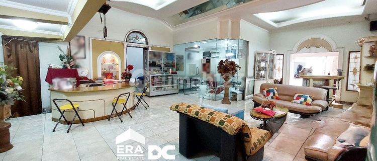 Rumah Bagus Bekas Salon Dekat Bandara Hasanudin Semarang Utara 1
