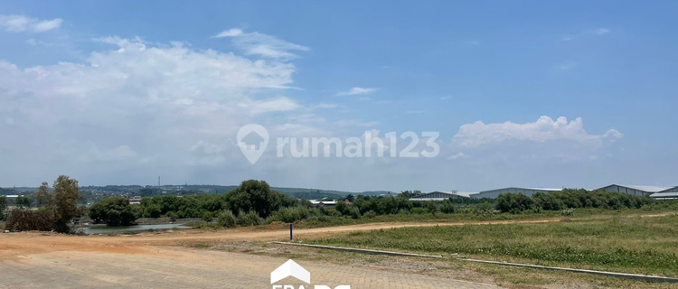 Kavling Akses Pantura di Kawasan Industri Wijayakusuma Semarang 1