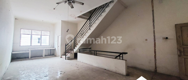 Ruko 3 Lantai Pinggir Jalan Raya Cocok Untuk Usaha Tlogosari 1