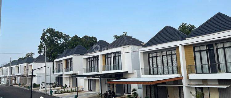 Rumah Modern Minimalis Baru Gress Grandia Metropolis Ngaliyan 1