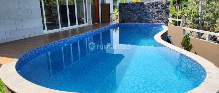 Rumah Mewah Ada Kolam Renang View Kota Gombel Lama Semarang  1