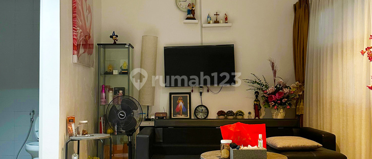 Rumah Siap Huni Ada Kolam Renang dalam Perum Amaya Home Resort 1