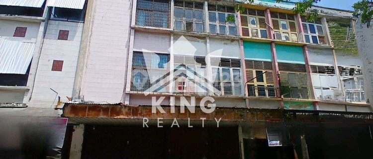 For Sale or For Rent 3-Story Shop House on Jl Agus Salim 1