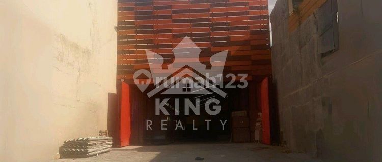 For Rent: Commercial Space on Jl Majapahit Semarang 1