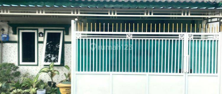 Jual Cepat harga murah siap huni Rumah di Perumahan Kedundung Indah Mojokerto Kota 

 1