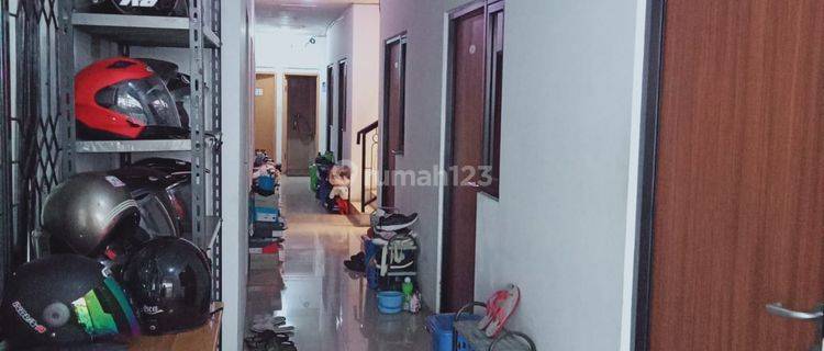 Kost2an dekat Kampus Binus, Kemanggisan Jakarta Barat 1