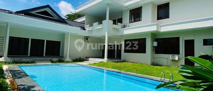 Rumah Mewah Pejaten 5 Kamar Tidur Siap Huni Ada Kolam Taman Luas 1