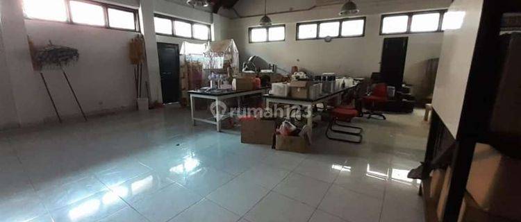 Jual Tanah Bonus Bangunan Cocok Buat Kantor N Gudang Di Panjer 1