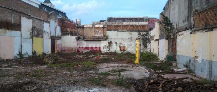Tanah Luas Dan Strategis Cocok Untuk Membangun Apartemen di Menteng, Jakarta Pusat 1