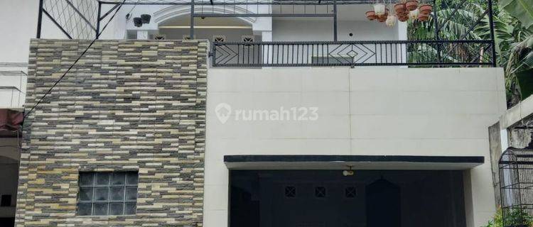 Dijual Rumah 2 Lantai Sudah Renovasi Siap Huni Dlm Cluster di Condet Jaktim 1