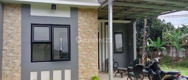 rumah minimalis modern terbaru di kaki gunung  1