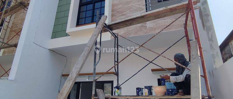 Rumah Baru 2lt Murah Berkualitas Di Lebak Harga 1m-An Dekat Raya Kenjeran 1