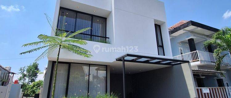 Stylish Full Furnished Rumah Baru di Sleman Dekat Kampus Uii 1