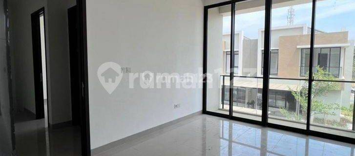 Disewa Termurah Rumah Milenial Pik 2, Ukuran 8x12.5, 2 Lantai, Siap Huni 1
