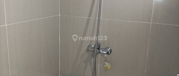 Apartemen murah 1 BR Bathtub Skyline Gading Serpong Sms 1