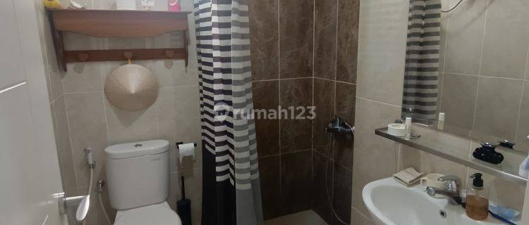 Apartemen 2 BR Rainbow Springs Condovillas  1