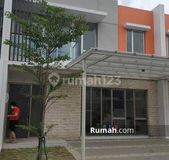 Rumah Pik 2 Disewa Uk 8X10 Di Cluster Bagus 2 Lantai Harga Murah 1