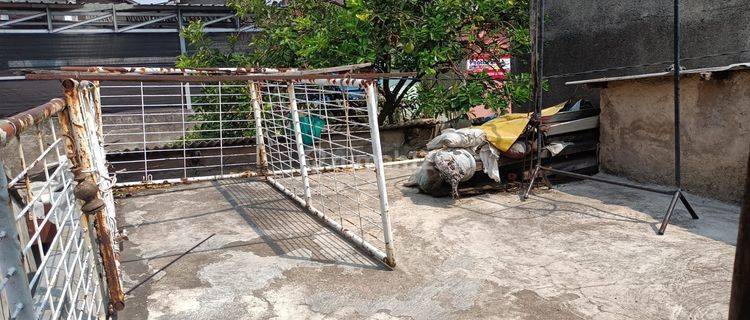 Disewa Rumah Murah di Gang Bagian Depan Nyaman Untuk Keluar 1