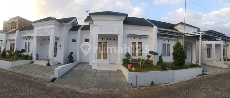 Rumah mewah harga murah 1