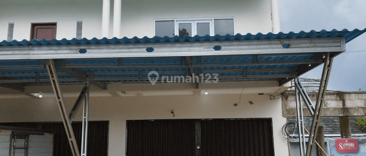 Ruko 2 Lantai Baru SHM di Jalan Raya Gejlig 1
