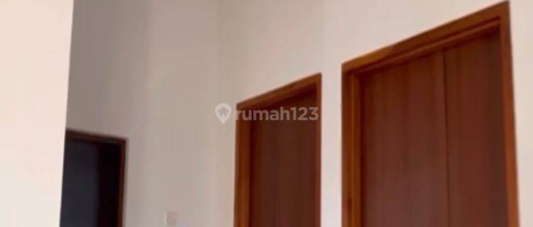 Dijual Rumah Baru Tengah Kota Dekat Stasiun 1