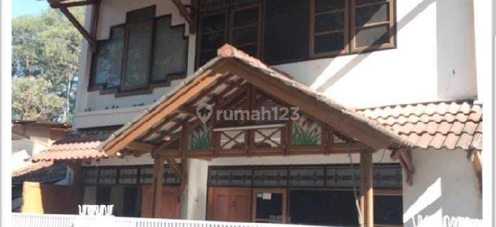 Rumah Cantik Dan Asri Siap Huni Area Dago Pakar 1