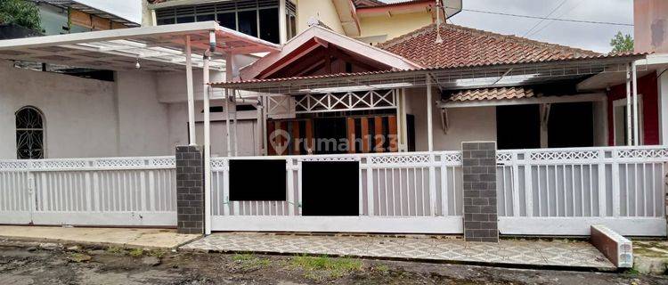 Rumah Luas, Terawat Siap Huni di Ligar, Cigadung Kota Bandung  1