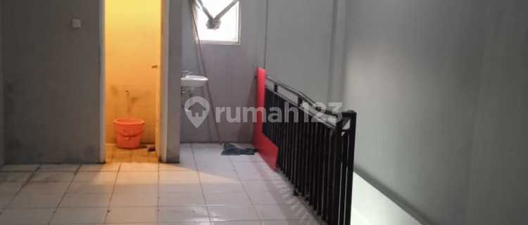 F Quick for Rent 2-Story Shop House Size 4X12 in Meruya Min. 2 Years 1