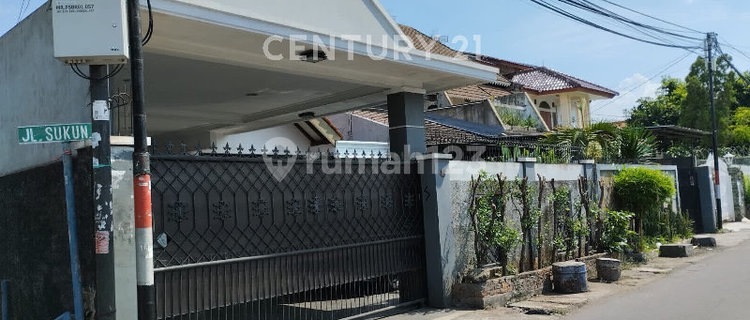 Ready-to-Live House in Matraman with Public Transport Access 1