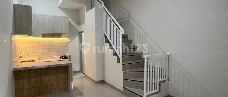 Di Jual Cepat Rumah 2 lantai Furnish di Cendana Cipondoh Kota Tangerang - (UMI025) 1