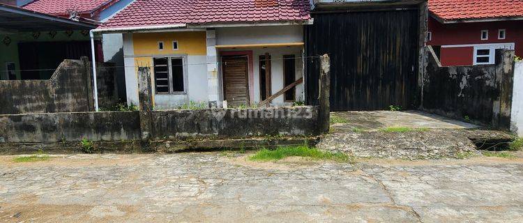 Rumah Lelang Jl. Parit Haji Muksin 2, Komp. Villa Anugerah Permai 1