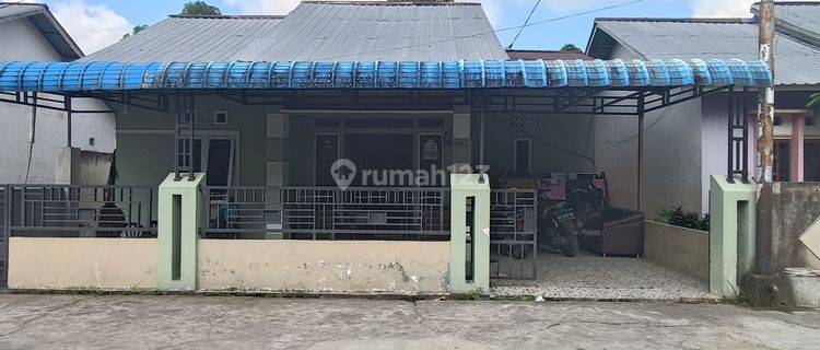 Rumah Jalan Karya Pal 5 Komplek Villa Bahari 1, Kubu Raya - Pontianak 1