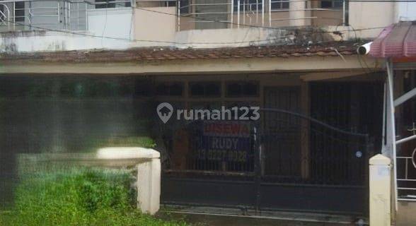 Rumah Jalan Ismail Marzuki, Pontianak Selatan 1