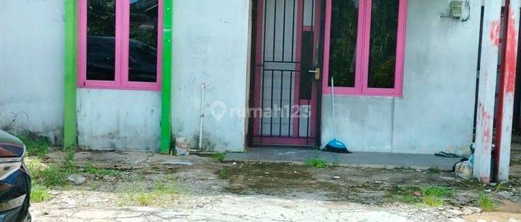 Rumah Jalan Adi Sucipto Gang Sagu, Kubu Raya Pontianak 1