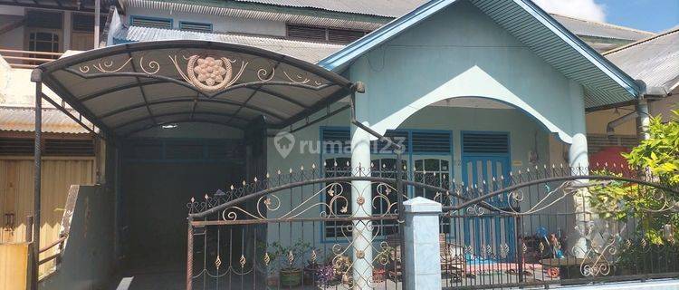 Rumah Jalan Sungai Raya Dalam Komplek Palem Hijau, Kubu Raya Pontianak 1