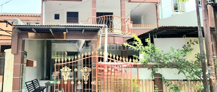 Rumah Banyo Raya, Bcs, Kelapa Gading Luas 6x25m2 1