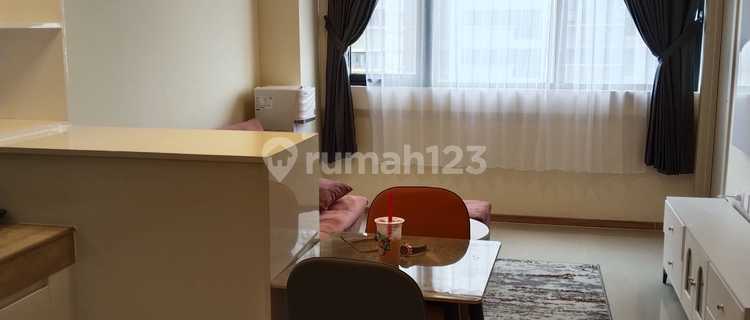 Unit Apartemen Tower Rosewood Fully Furnished 3 Bed Room 1