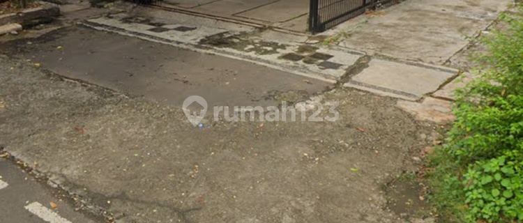 Cheapest 2-Story Commercial Building for Business in Kedoya with Spacious Parking 1