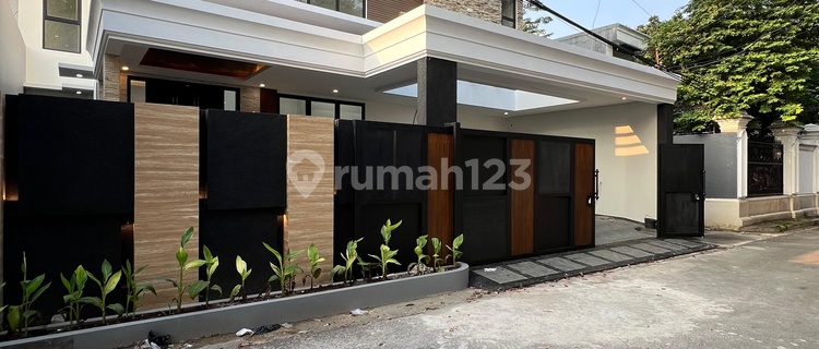 Sell Fast New Luxury House in Gandaria Utara, Kebayoran Baru 1