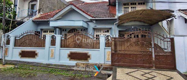 Rumah Nyaman Terawat Area Araya Blimbing Malang 1