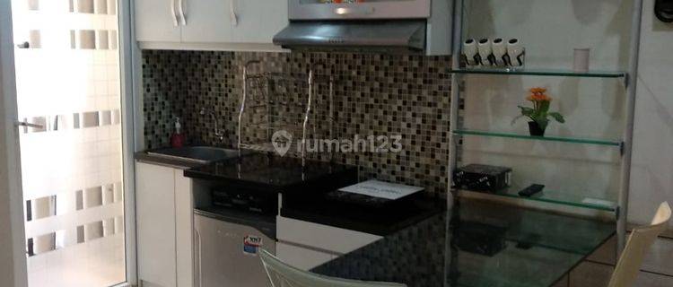 Apartemen Green Pramuka City Type 1 BR Dgn Luas 2 Kamar 33mtr Kamar Anak di Jebol Jd Ruang Tv  1
