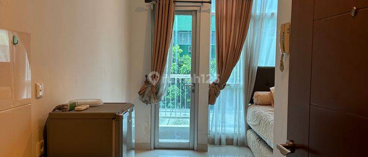 Dijual Apartemen Semi Furnished Tipe Studio di Capitol Park Residence 1