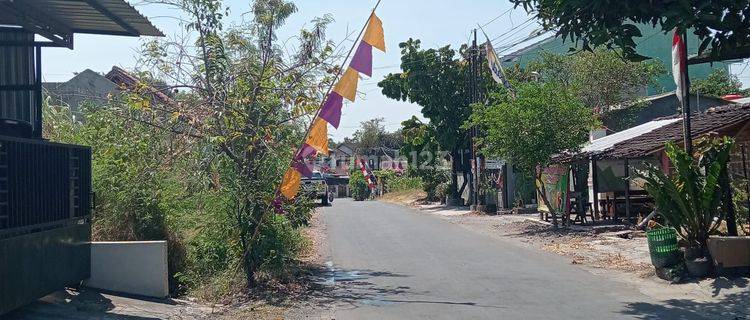 Tanah Strategis Lingkungan Ramai 1