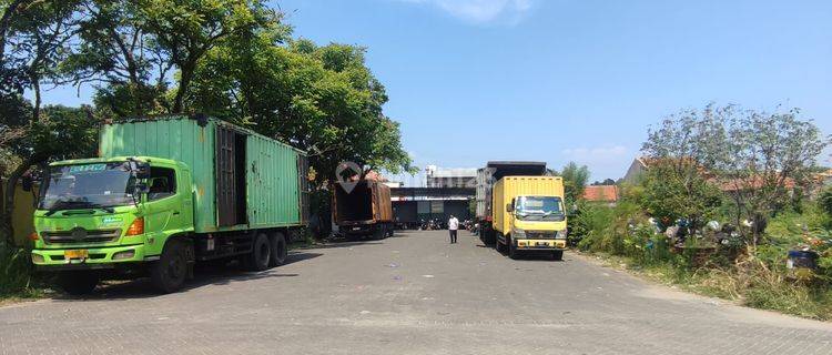 Sewa Lahan Cocok Untuk Loading Barang di Kopo Square Bandung 1