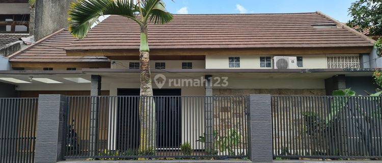 Sewa Rumah Bagus Siap Huni Furnished di Bkr Bandung Kota 1