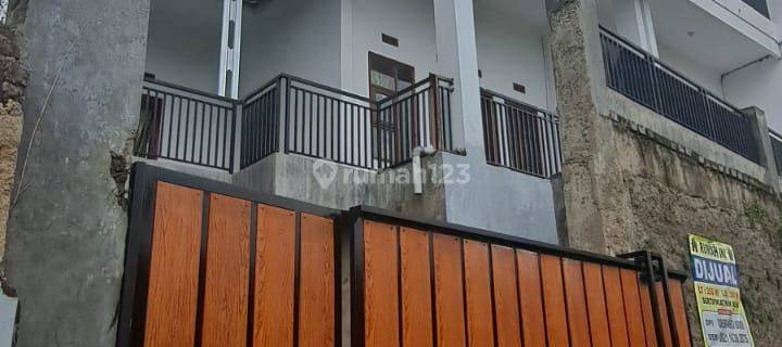 Dijual Rumah Keren Ada Kolam Renang di Ciwidey Bandung 1