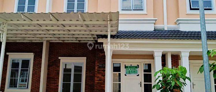 JUAL VILLA CANTIK MEDAN DI KOMPLEK MERCI MEDAN JOHOR ( NR ) 1