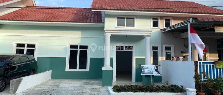 JUAL RUMAH VILLA MEDAN 1 LANTAI DAERAH KOTA MEDAN SUNGGAL KOMPLEK THE THAMES KOTA MEDAN ( MW ) 1