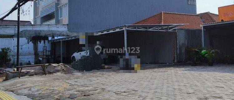 DISEWAKAN LAHAN/TEMPAT USAHA LOKASI STRATEGIS SUMUR BATU JAKPUS 1