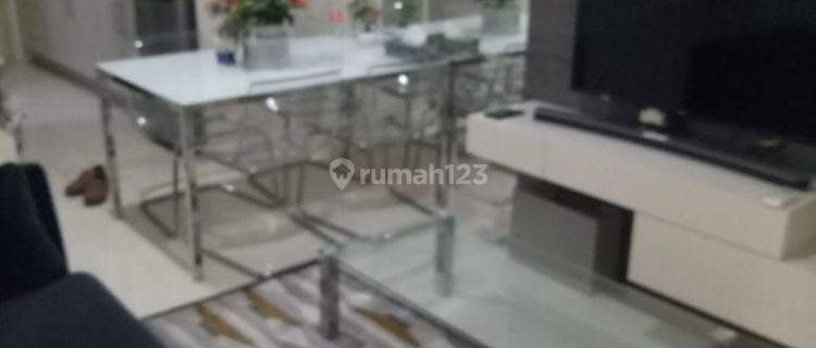 Apartemen Warhol Residences Bagus Furnished Simpang Lima 1